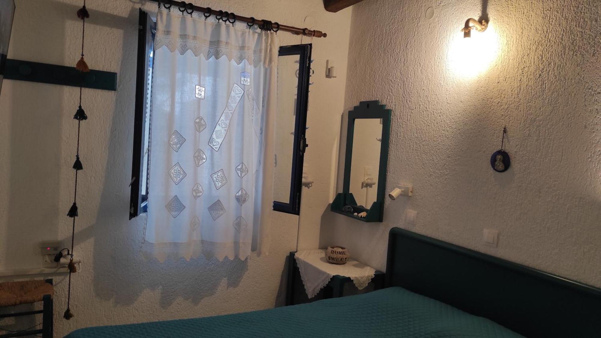 קריסטוס Chrysa'S Cottage House מראה חיצוני תמונה